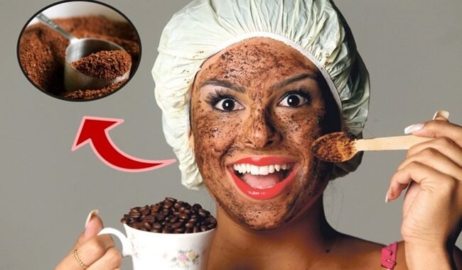 Peeling caseiro de café